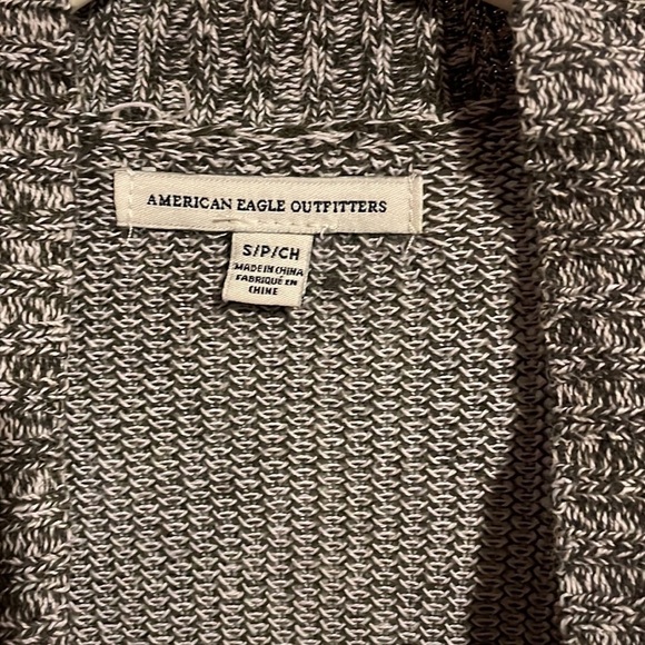 AMERICAN Eagle Outfitters Open Front Gray Cardigan Size‎ Small - Picture 2 of 8